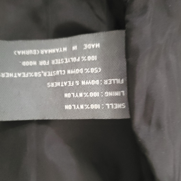 Stave Madden Women's Black Vest Size Medium with Pocket and Hood - Picture 7 of 14